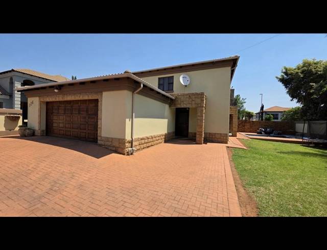 4 BEDROOM HOUSE FOR SALE IN MONTANA TUINE